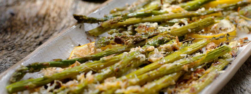 Garlic Lemon Asparagus with Parmesan Crumbs