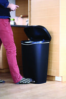 Umbra Brim Step-On Bin ( 50 L/ 13 GL)